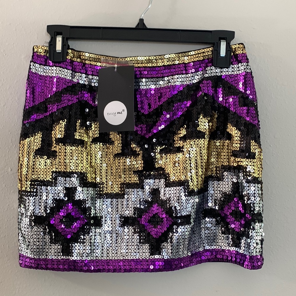 Multi colored sequin mini skirt from envy me with tags still attached.